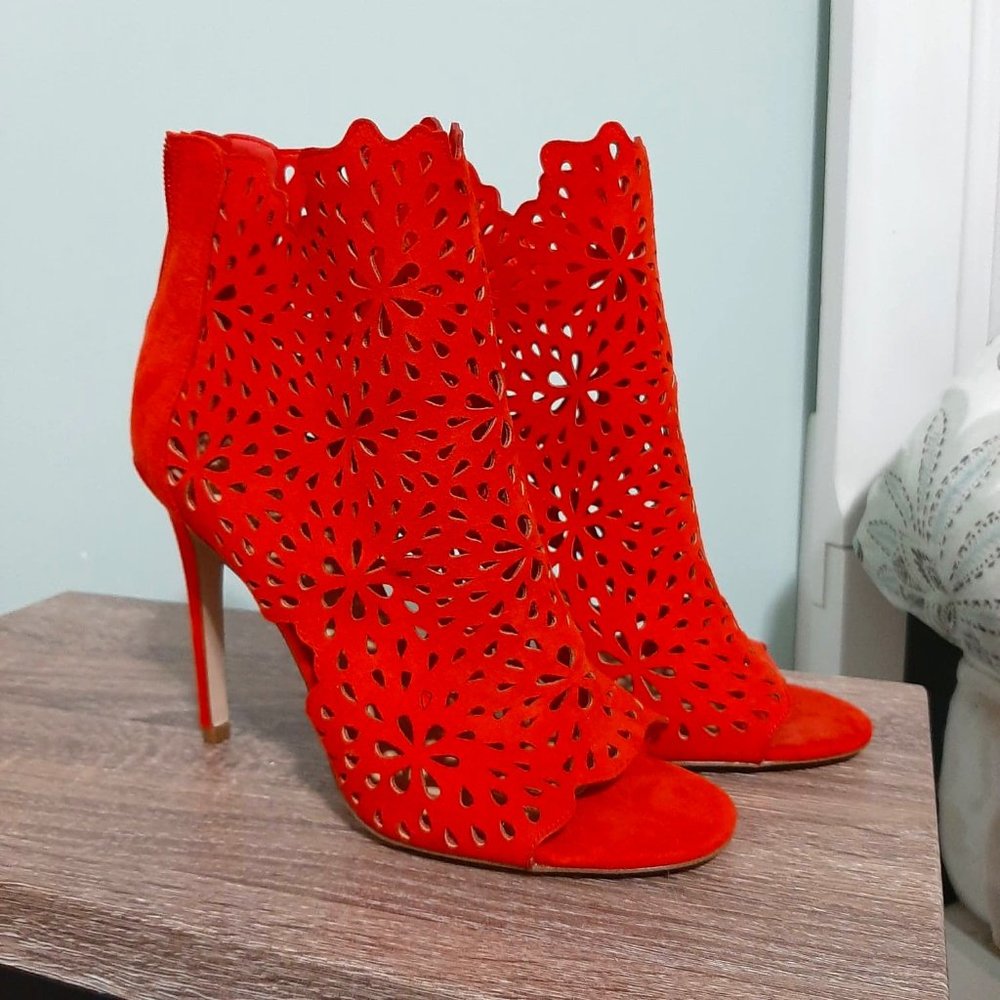 Aldo Orange/Red Lace Heels